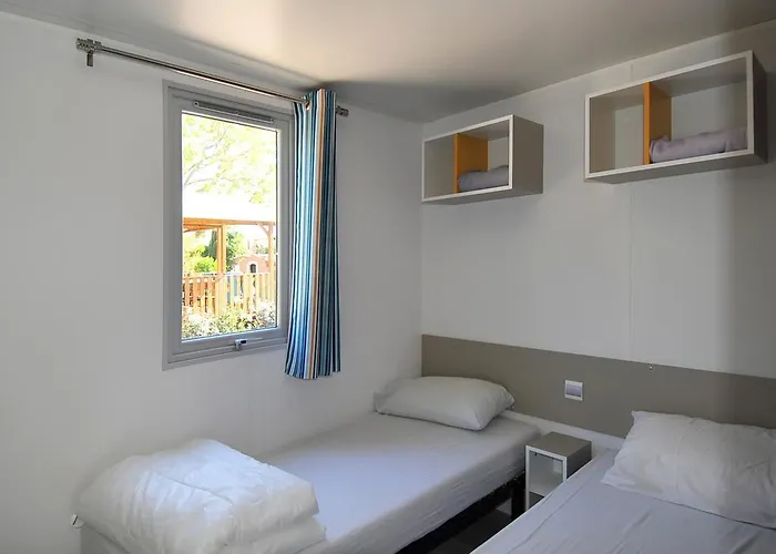 Mobil Home, Les Prairies De La