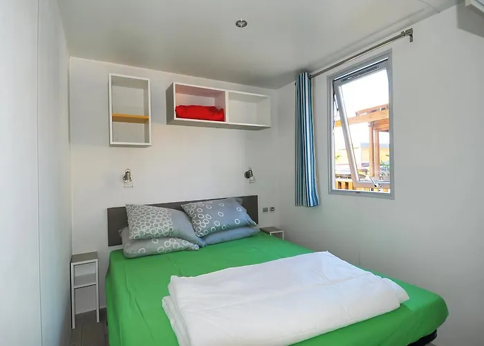 Mobil Home, Les Prairies De La * 格里莫