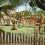 Mobil Home, Les Prairies De La Grimaud